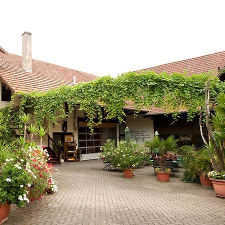 Weingut Und Gaestehaus Vongerichten Oberhausen  Luaran gambar