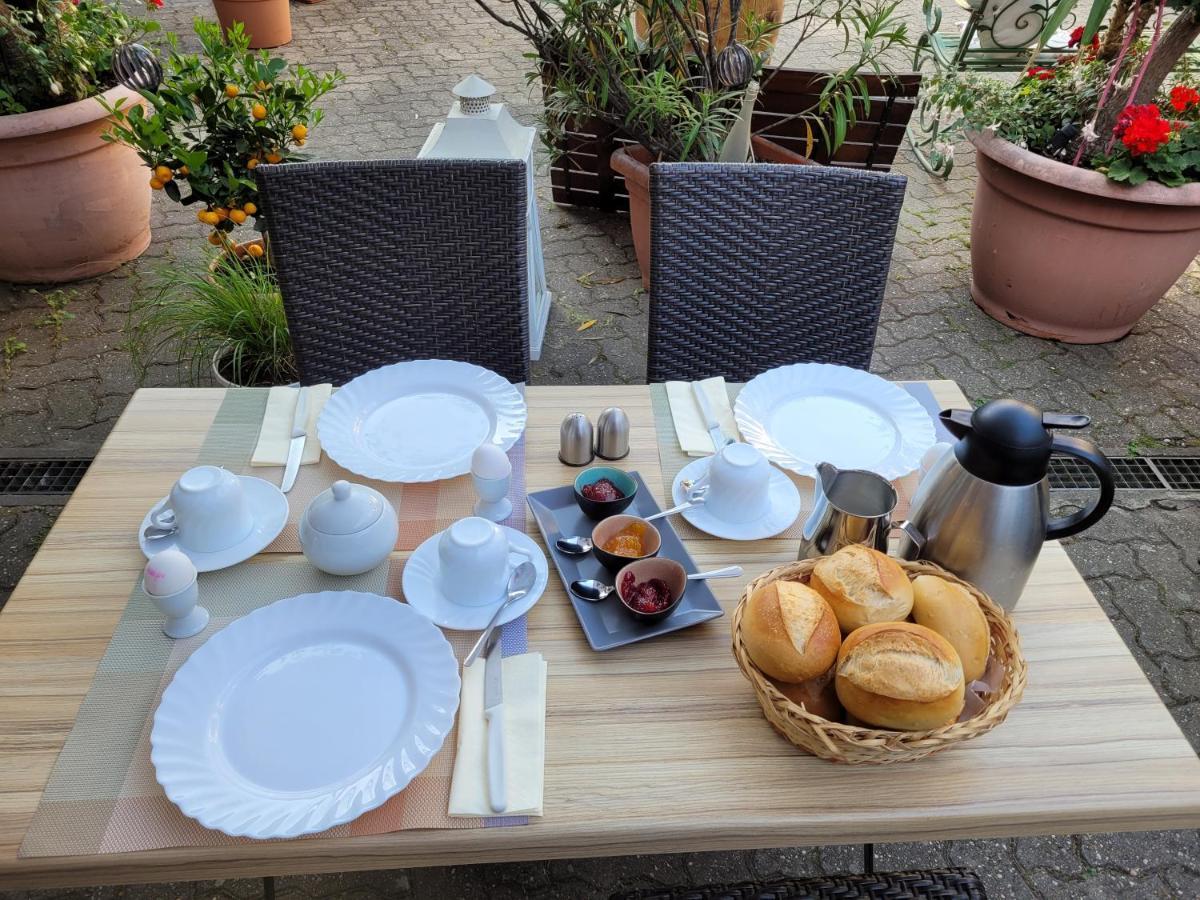 Weingut Und Gaestehaus Vongerichten Oberhausen  Luaran gambar